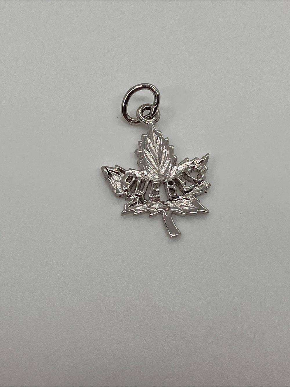 Vtg 925 Quebec Canada Maple Leaf Cutout Souvenir Charm Sterling Silver